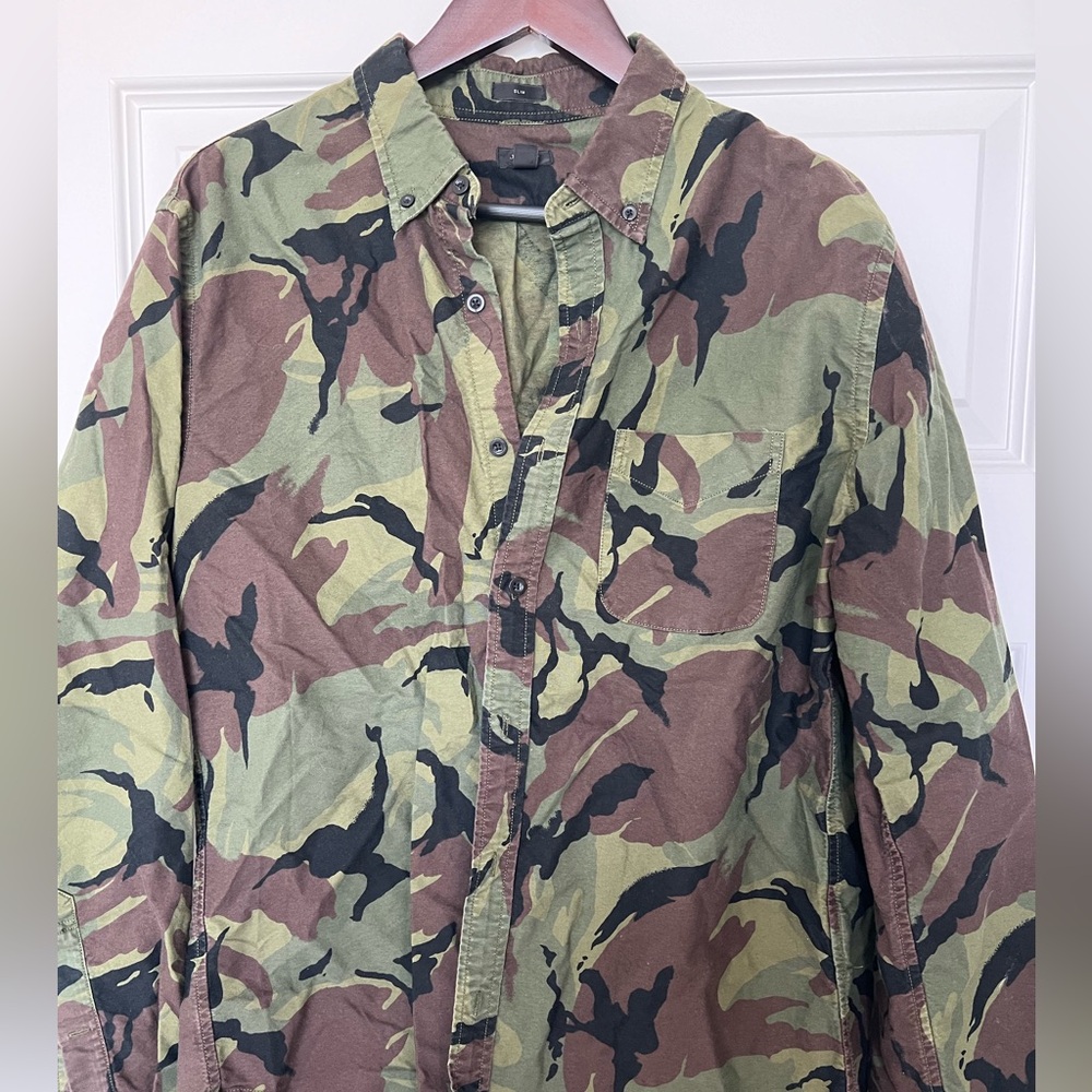 J Crew Men’s button Down